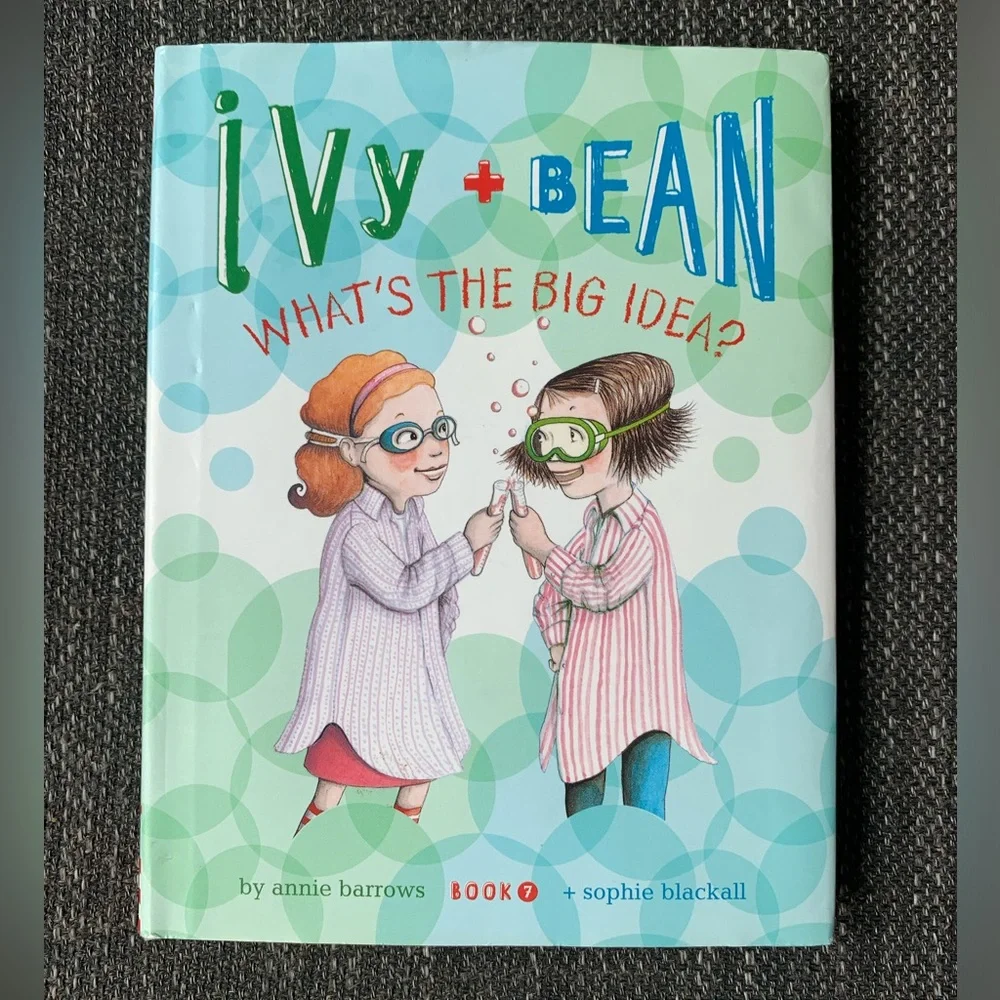 2 Ivy & Bean Chapter Books, Kids